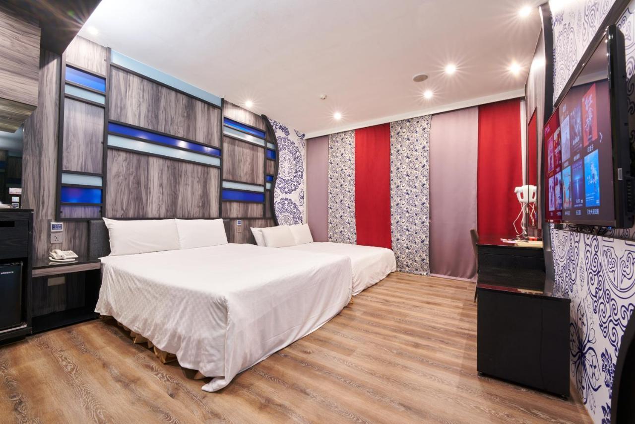 Catwalk Motel -Tainan Exterior photo